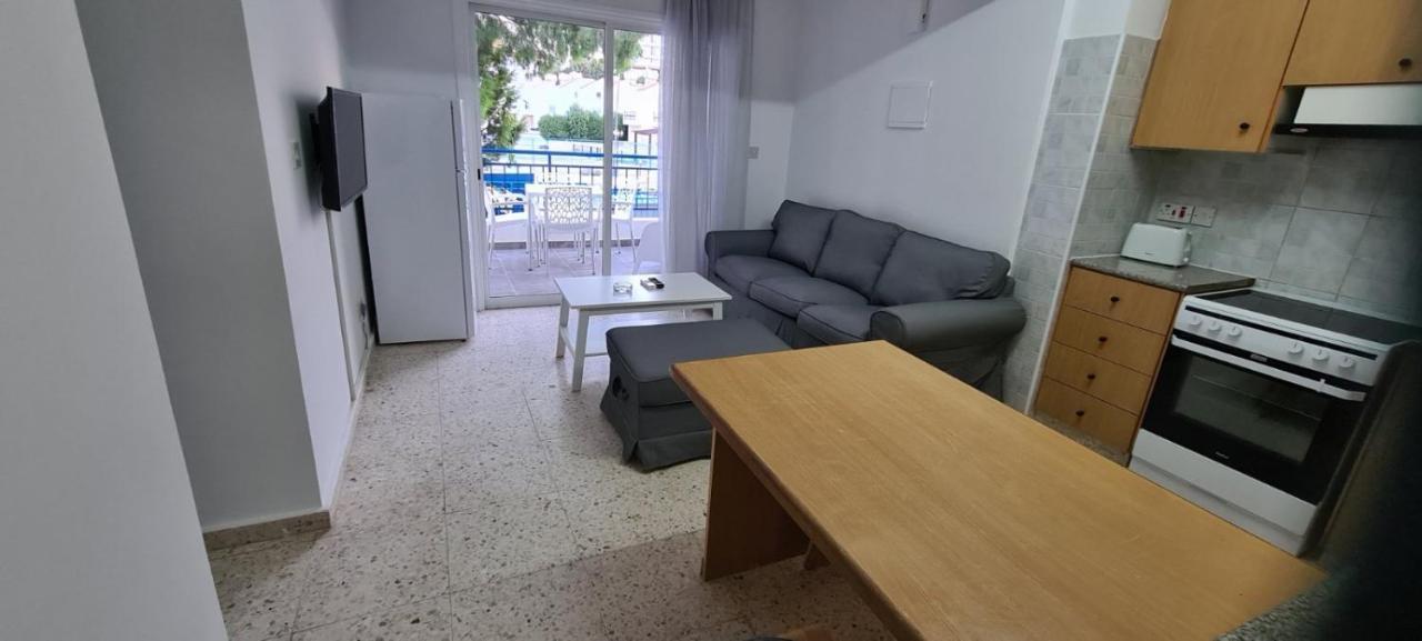 Latchi Area Apartments Buitenkant foto